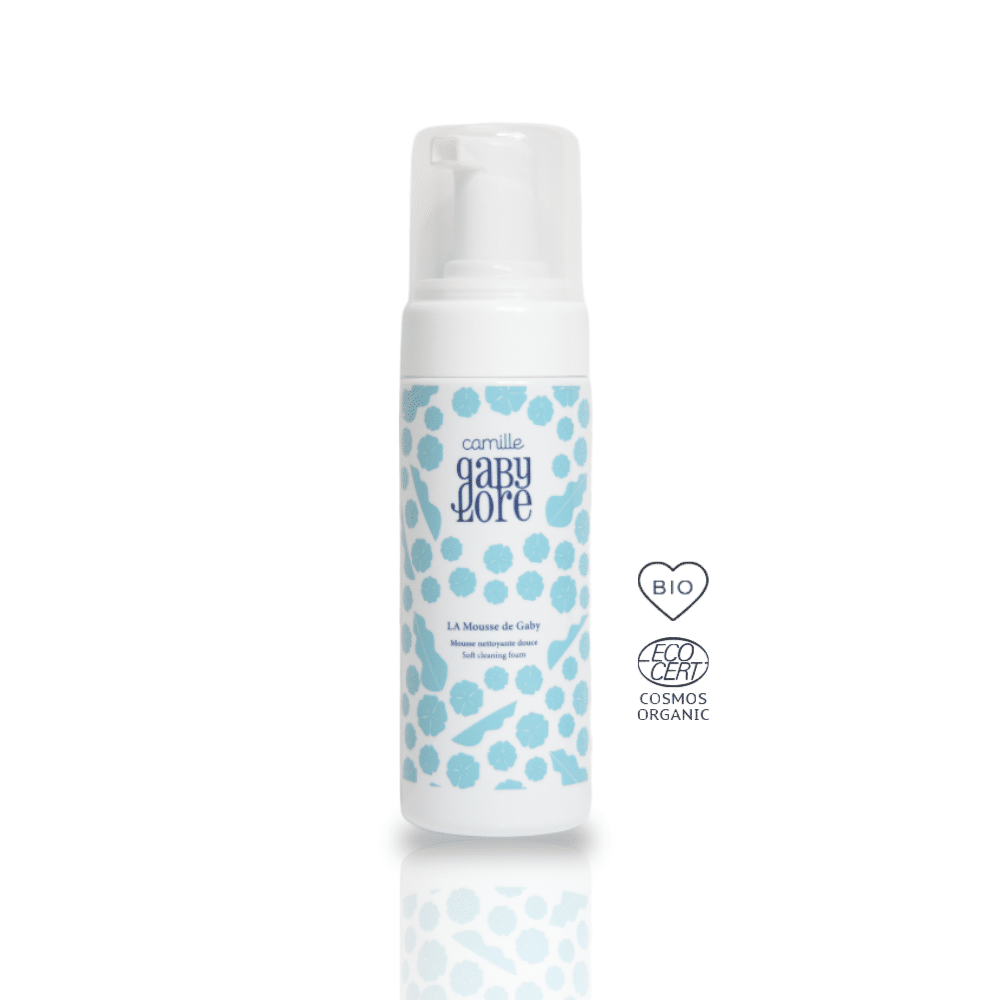 Mousse de Gaby sur fond blanc